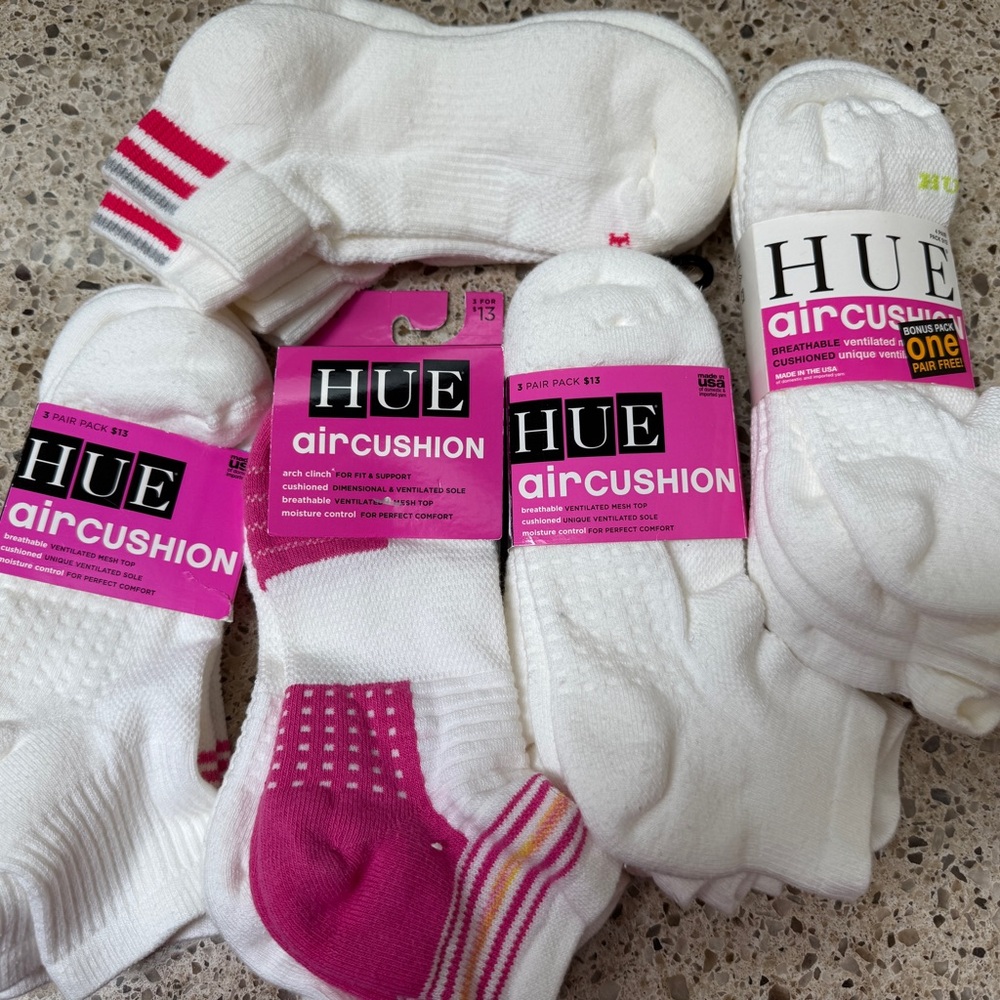 HUE Ankle Socks - 15 Pair - NWT
